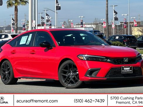 Used 2024 Honda Civic Sport image 1