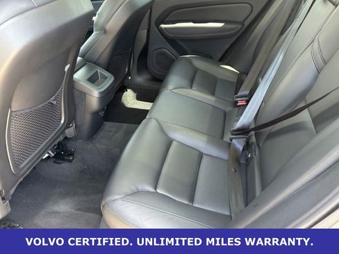 Certified 2025 Volvo XC60 B5 Core AWD/4WD image 31