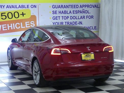 Used 2020 Tesla Model 3 Long Range image 4