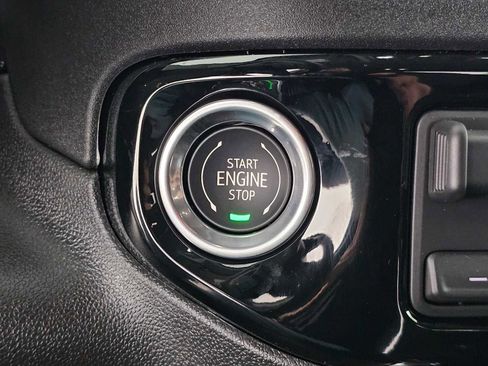 New 2026 GMC Sierra 1500 Elevation image 31