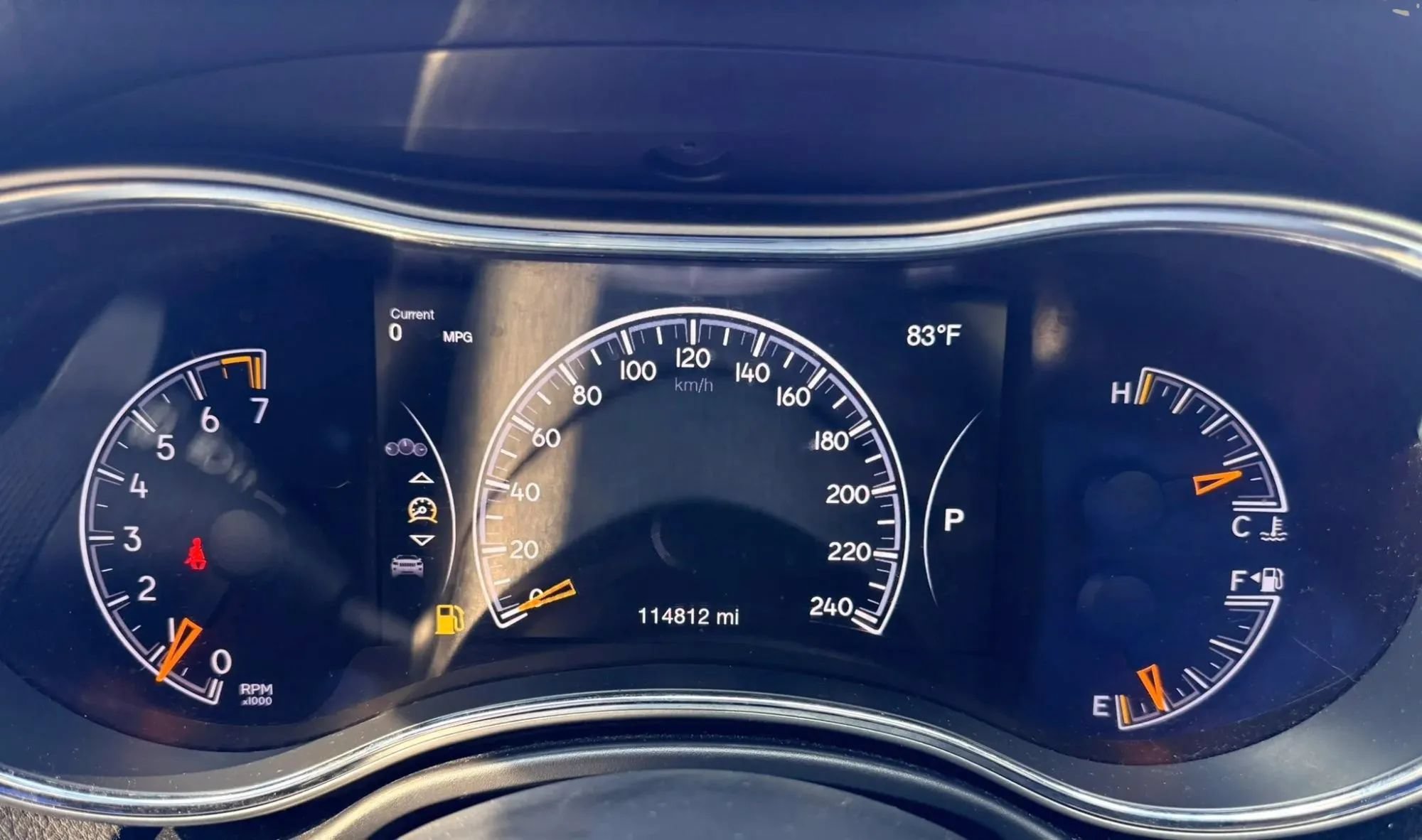 Used 2019 Jeep Grand Cherokee Limited w/ Luxury Group II RWD image 18