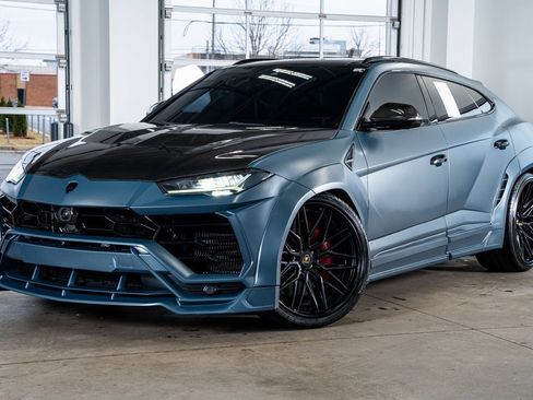 Used 2020 Lamborghini Urus image 2