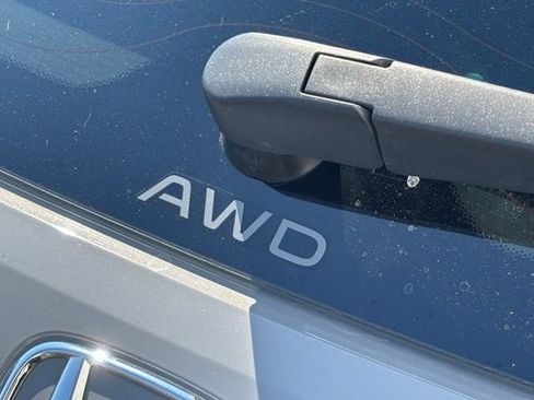 Used 2023 Honda HR-V Sport image 9