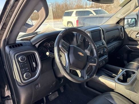 Used 2020 Chevrolet Silverado 1500 LTZ w/ LTZ Convenience Package image 8
