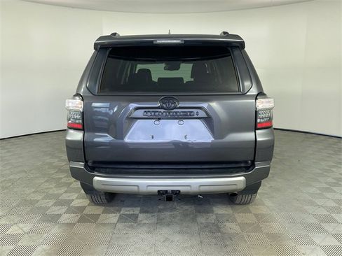 Used 2021 Toyota 4Runner TRD Off-Road Premium image 26