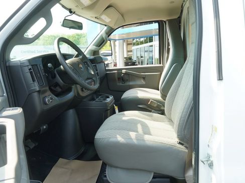 New 2026 Chevrolet Express 3500 w/ Power Convenience Package RWD image 4