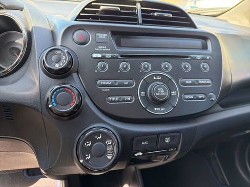 Used 2013 Honda Fit Sport image 14