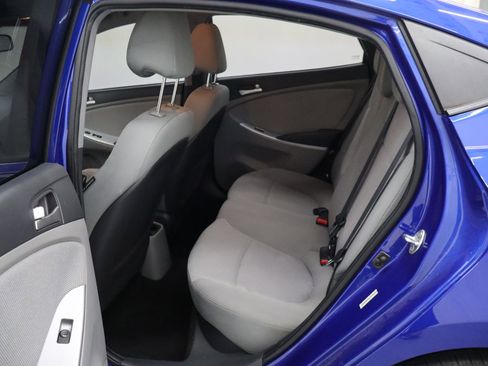 Used 2014 Hyundai Accent GLS FWD image 23