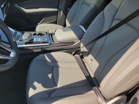 New 2026 Audi Q7 2.0T Premium Plus AWD/4WD image 16
