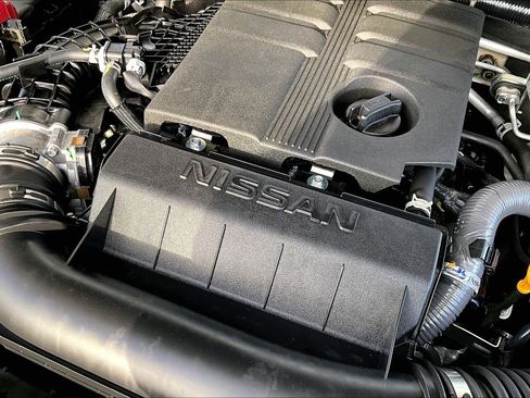 Used 2024 Nissan Frontier SV w/ Hardbody Edition image 31