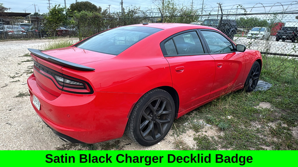 Used 2021 Dodge Charger SXT w/ Blacktop Package RWD image 7