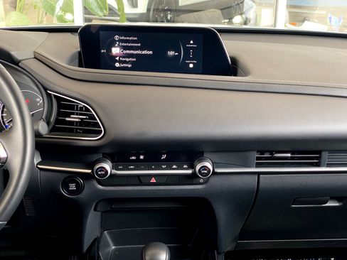 Certified 2025 MAZDA CX-30 AWD 2.5 S w/ Select Sport Pkg image 32