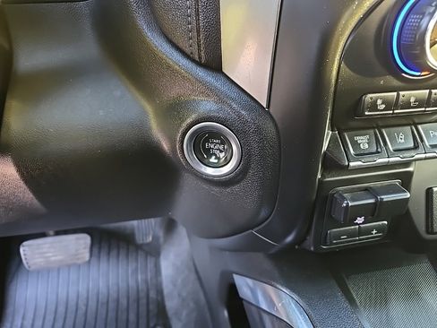 Used 2020 Chevrolet Silverado 3500 LTZ w/ LTZ Premium Package image 34