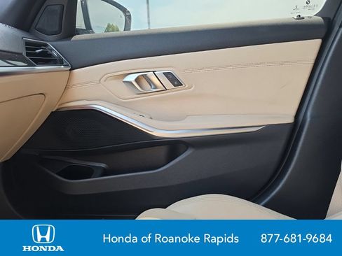 Used 2021 BMW 330i Sedan w/ Premium Package RWD image 14