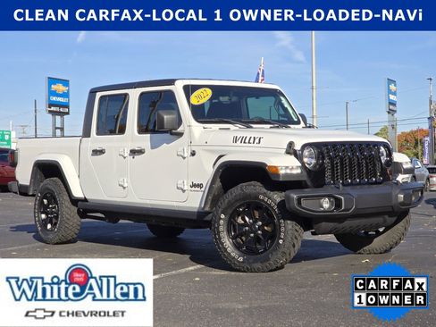 Used 2022 Jeep Gladiator Sport image 1