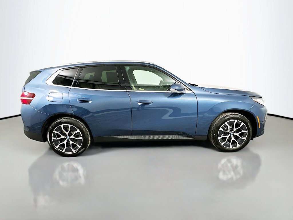 Used 2026 BMW X3 xDrive30i w/ Convenience Package AWD/4WD image 4