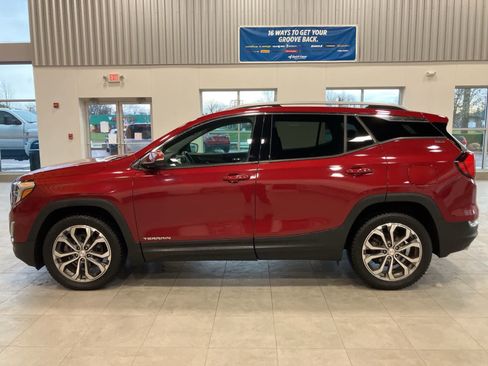 Used 2020 GMC Terrain SLT w/ Preferred Package image 8