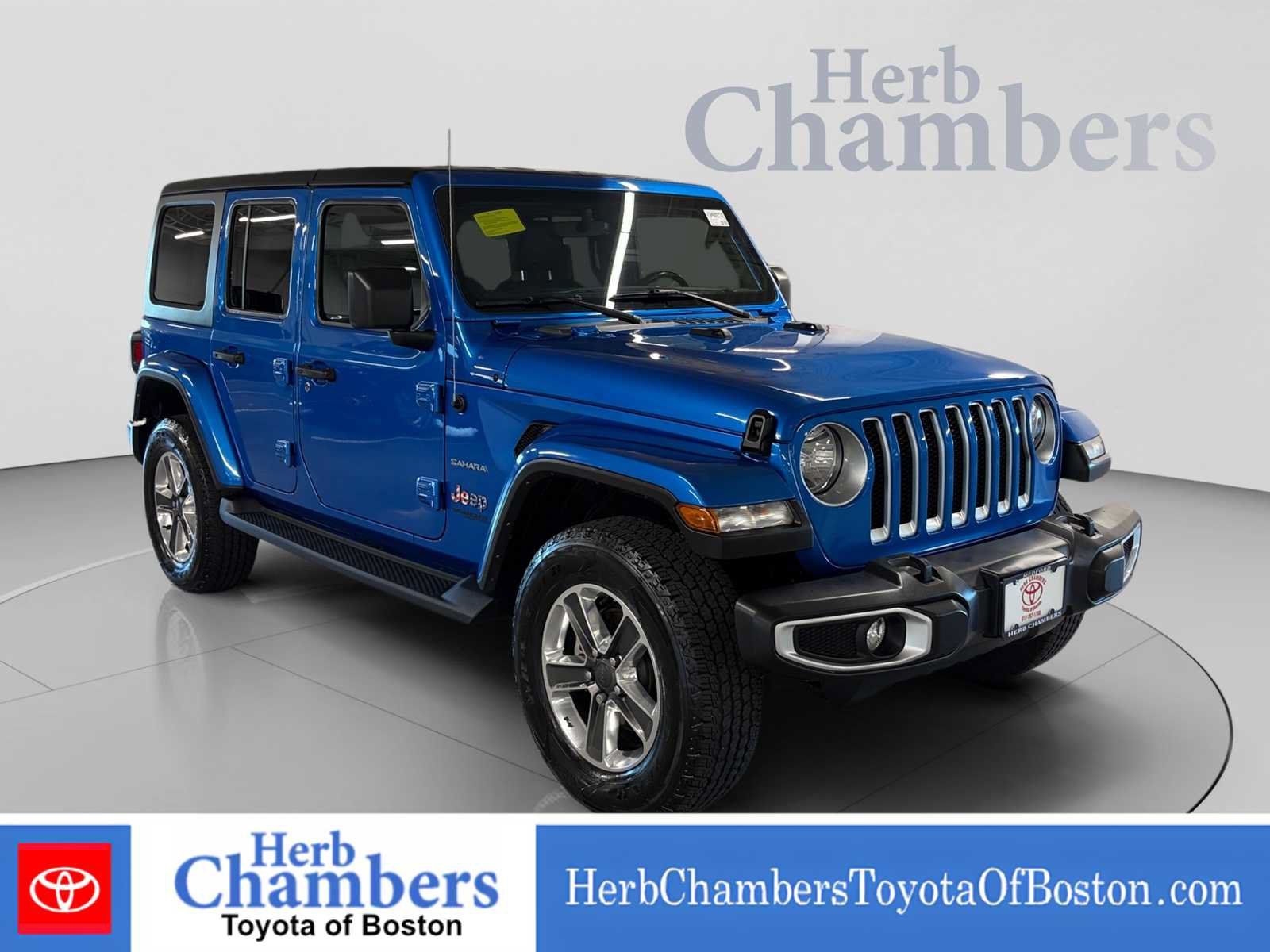 Used 2022 Jeep Wrangler Unlimited Sahara AWD/4WD image 1