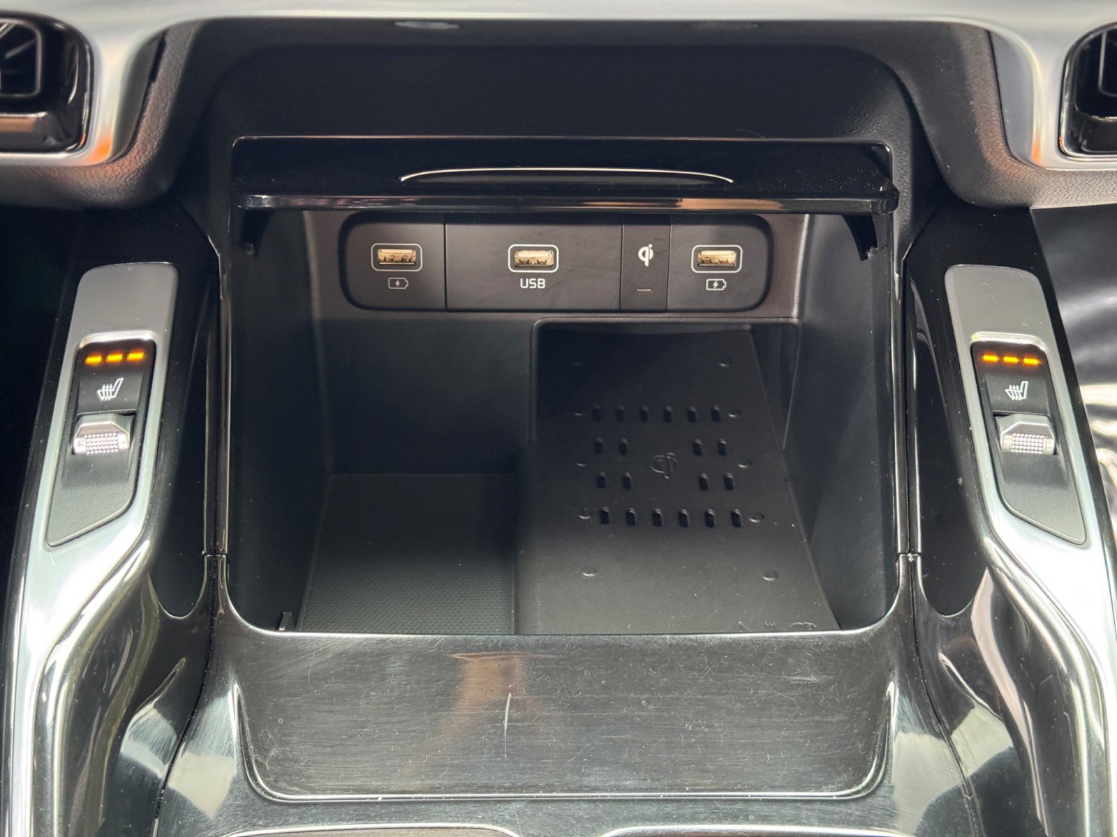 Used 2022 Kia Sorento SX FWD image 28