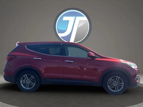 Used 2017 Hyundai Santa Fe Sport FWD image 7
