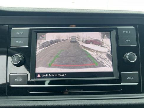 Used 2024 Volkswagen Jetta S image 18