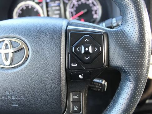 Certified 2024 Toyota 4Runner TRD Off-Road Premium w/ Moonroof Package AWD/4WD image 37