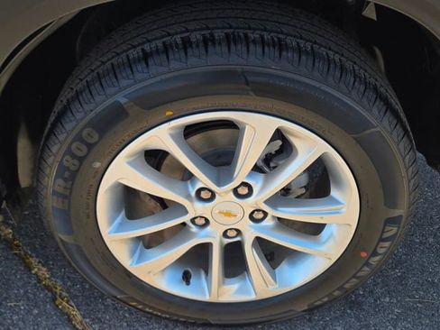 Used 2024 Chevrolet TrailBlazer LS w/ LS Convenience Package FWD image 11