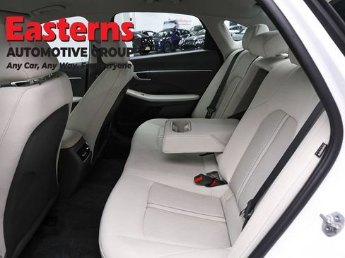 Used 2025 Hyundai Sonata SEL FWD image 21