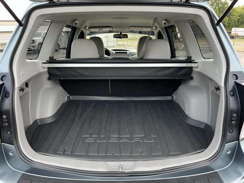 Used 2012 Subaru Forester 2.5X w/ Popular Pkg 1 AWD/4WD image 18