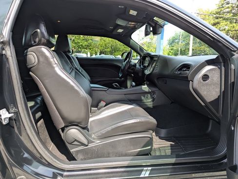 Used 2019 Dodge Challenger SXT w/ Plus Package AWD/4WD image 29