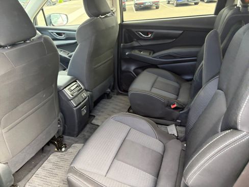Used 2024 Subaru Ascent Premium w/ Convenience Package AWD/4WD image 17