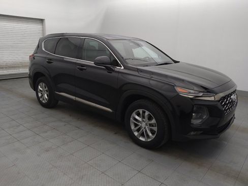 Used 2019 Hyundai Santa Fe SEL image 11