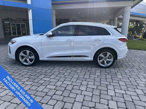 Used 2025 Audi Q5 Prestige AWD/4WD image 32
