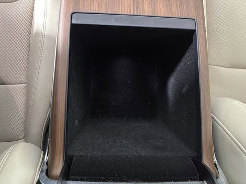 Used 2021 Tesla Model S Long Range AWD/4WD image 34