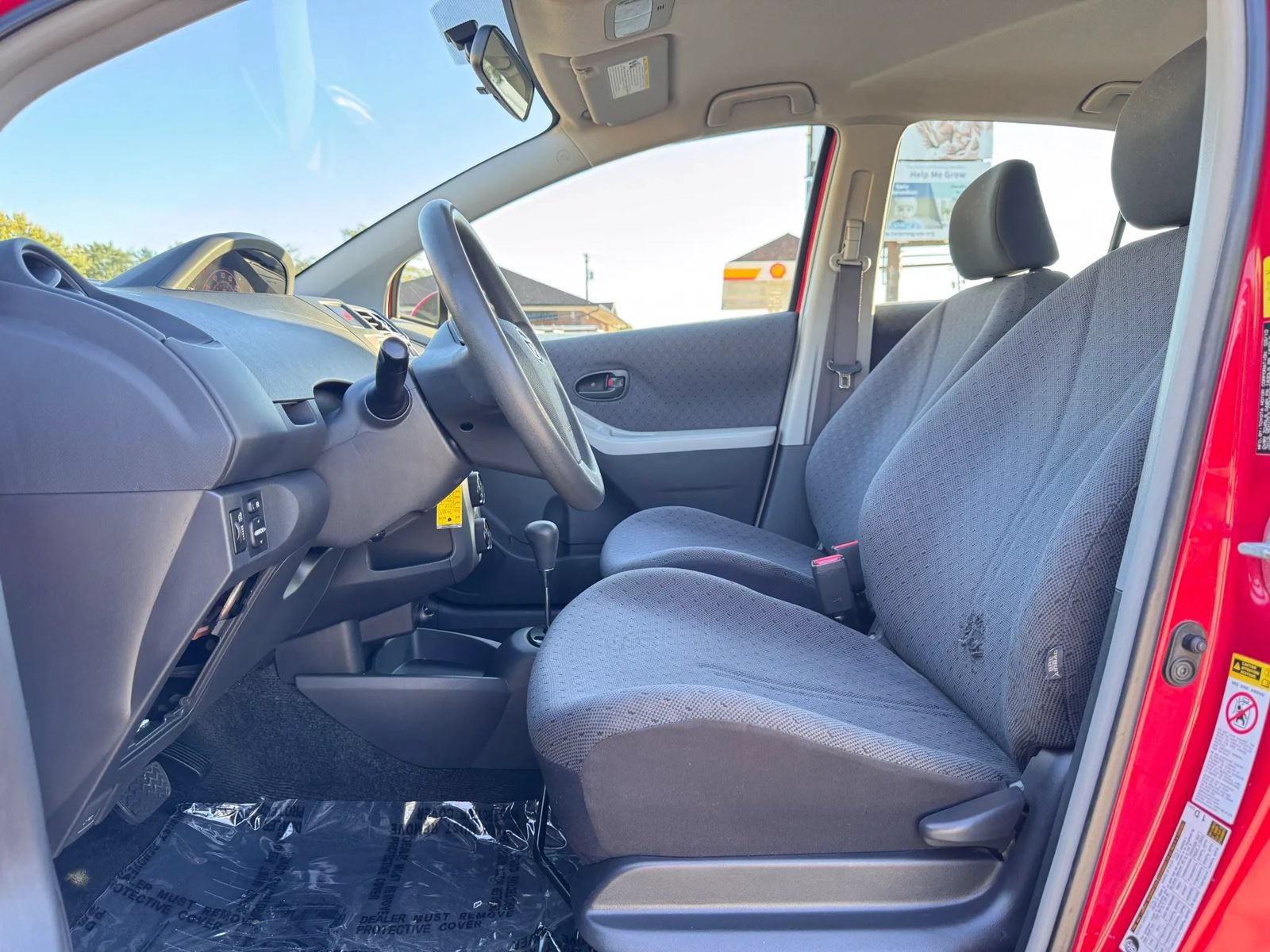Used 2010 Toyota Yaris 4-Door Hatchback w/ PWR Pkg w/Steel Wheels FWD image 17