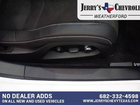 New 2025 Chevrolet Corvette E-Ray w/ Stealth Interior Trim Package AWD/4WD image 21