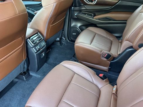 Certified 2025 Subaru Ascent Touring w/ Popular Package #2 image 14