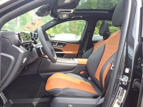 New 2026 Mercedes-Benz GLC 300 4MATIC image 13