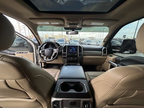 Used 2020 Ford F250 Lariat w/ Lariat Ultimate Package image 9