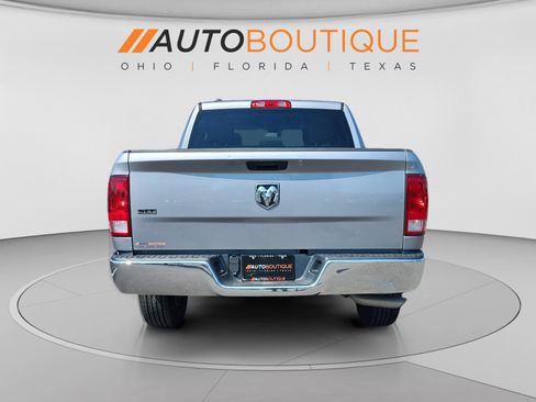 Used 2022 RAM 1500 Classic SLT RWD image 4