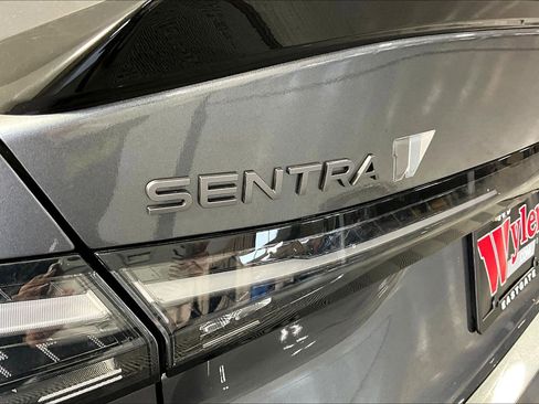 New 2026 Nissan Sentra SR FWD image 14