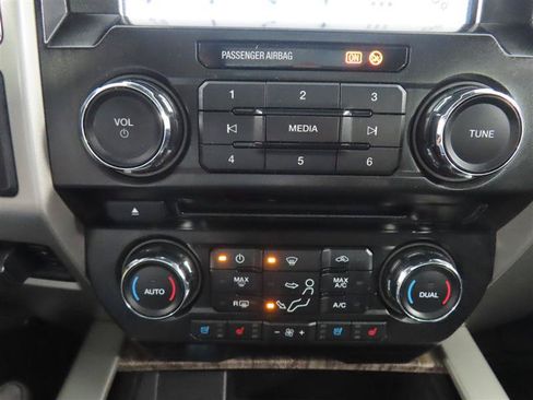 Used 2017 Ford F350 Lariat w/ Chrome Package AWD/4WD image 30