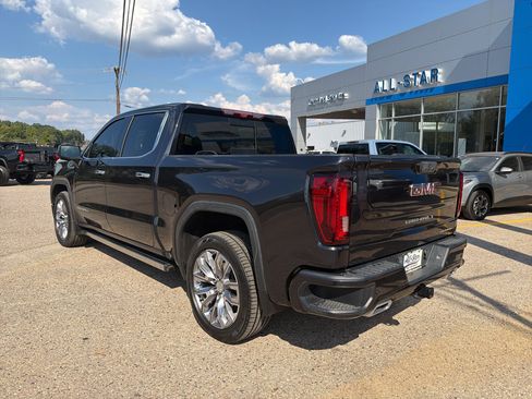 Used 2023 GMC Sierra 1500 Denali w/ Denali Reserve Package AWD/4WD image 8