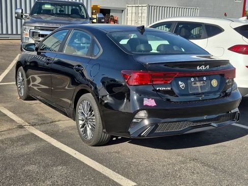 Used 2024 Kia Forte GT-Line w/ GT-Line Premium Package FWD image 6