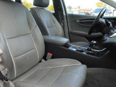 Used 2015 Chevrolet Impala LTZ image 7