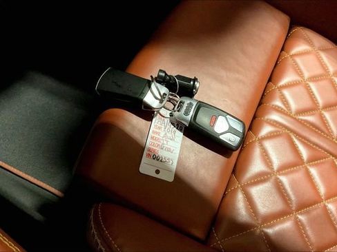 Used 2019 Audi TT 2.0T w/ Technology Package image 11