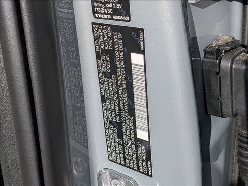 New 2026 Volvo EX30 Plus w/ Climate Package image 19