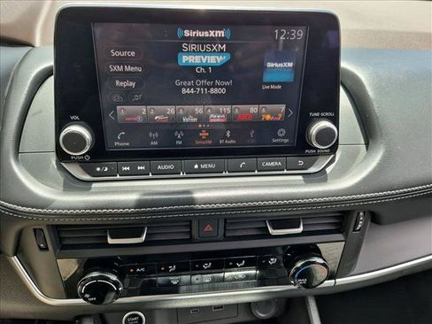 Used 2021 Nissan Rogue S FWD image 14