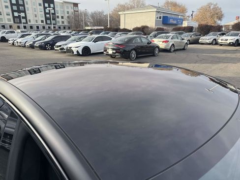 Used 2021 Tesla Model S Plaid image 25