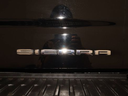 Certified 2024 GMC Sierra 1500 Denali Ultimate AWD/4WD image 39
